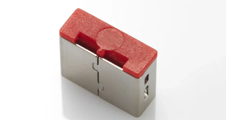 Smart Keeper USB Port Lock